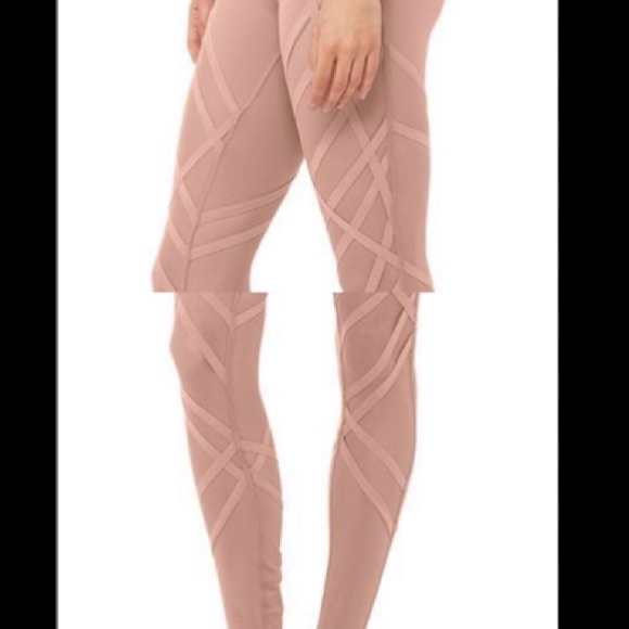 ALO Yoga dusty pink high waist strapped leg stirrup leggings - Picture 2 of 11